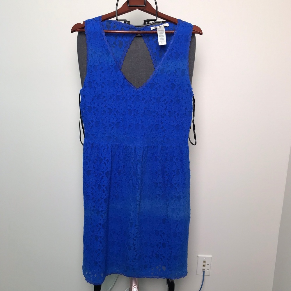 CLOSET CLOSING Fit & Flare Sleeveless V-Neck Dress